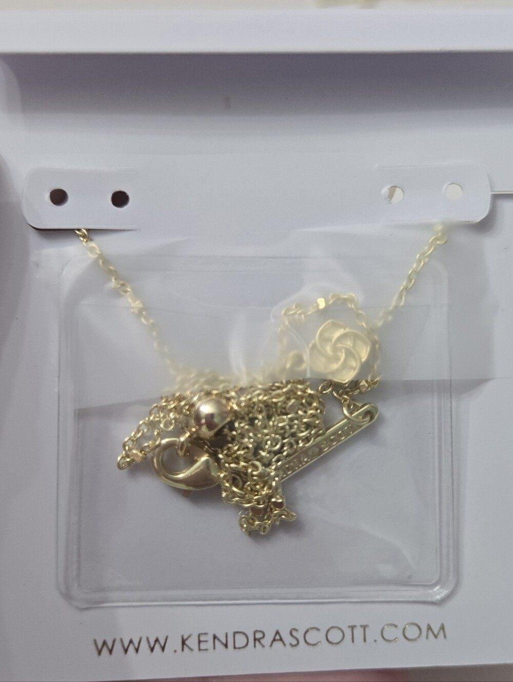 Disney x Kendra Scott Elisa Princess Gold Short Pendant Necklace - Picture 3 of 4